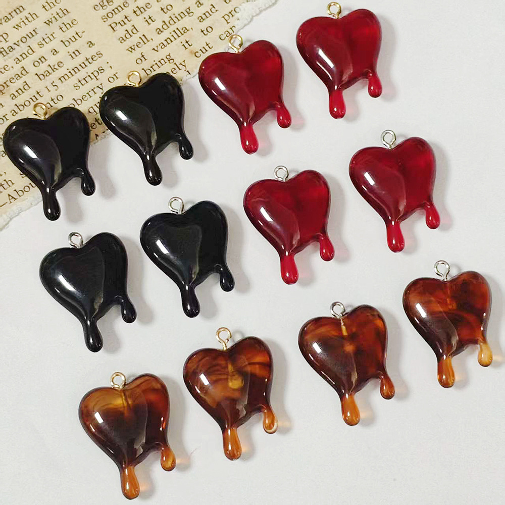 10pcs Drop Blood Heart-shaped  - Resin Art Keychain ulasan dan harga