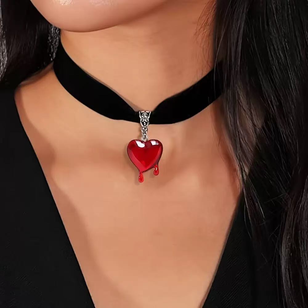 10pcs Drop Blood Heart-shaped  - Resin Art Keychain ulasan dan harga