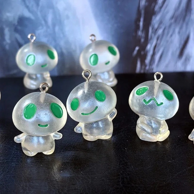 7Pcs Glow In The Dark Alien Re - Resin Art Keychain ulasan dan harga